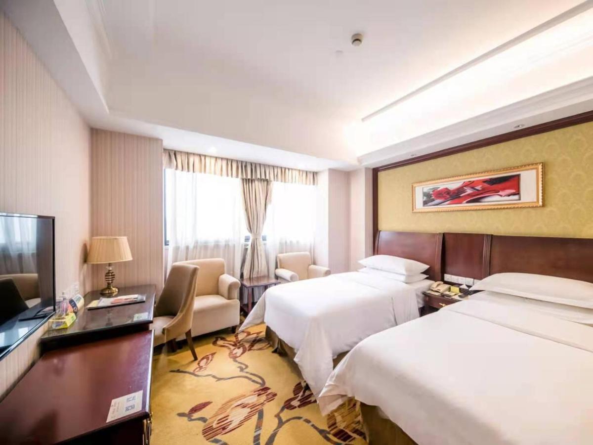 Vienna International Hotel Shanghai Pudong Xiupu Road מראה חיצוני תמונה