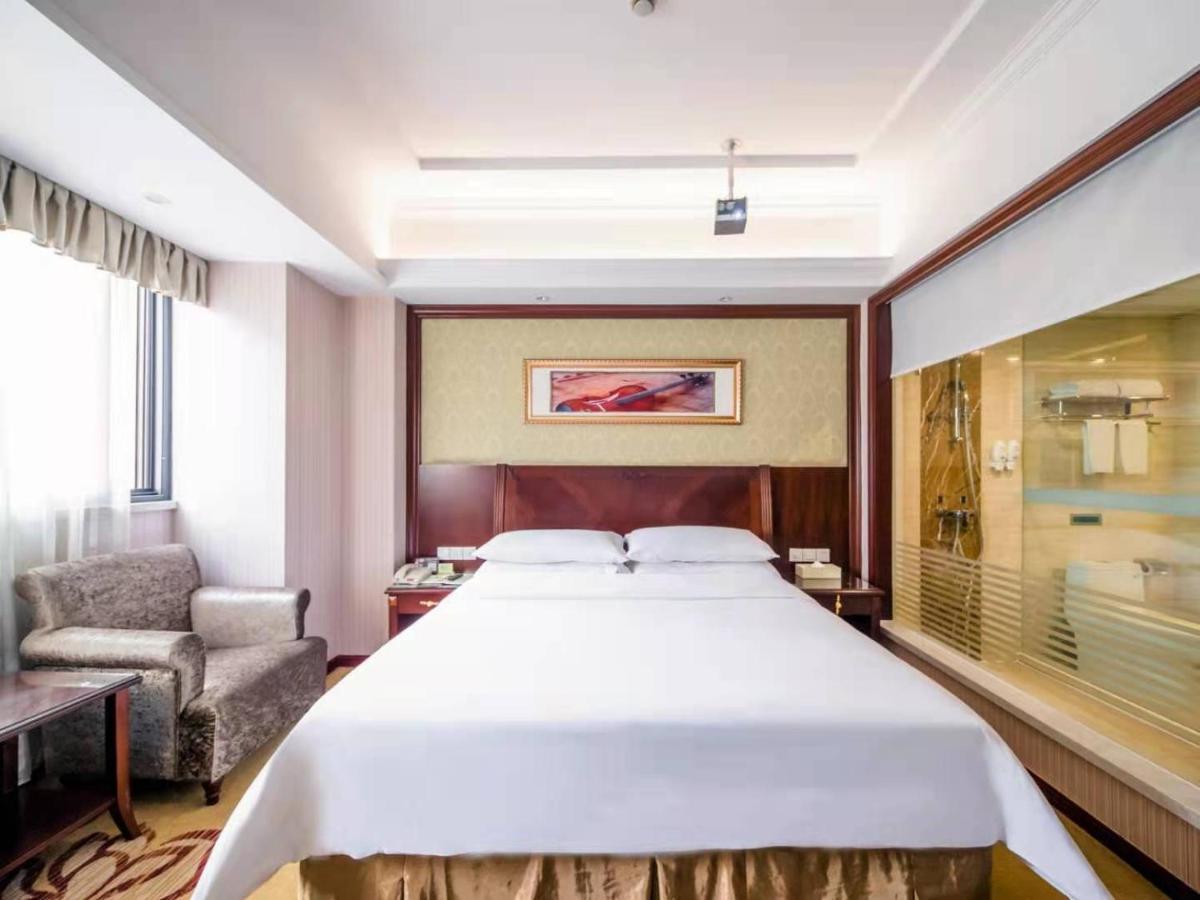 Vienna International Hotel Shanghai Pudong Xiupu Road מראה חיצוני תמונה