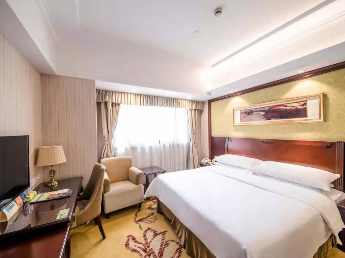 Vienna International Hotel Shanghai Pudong Xiupu Road מראה חיצוני תמונה